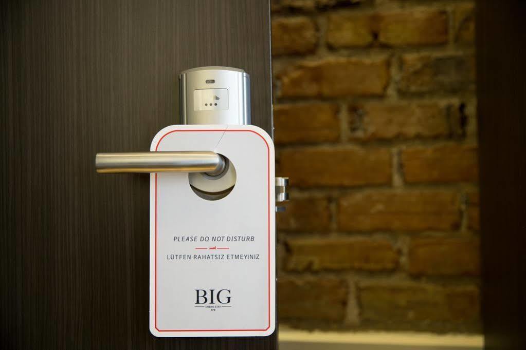 Big Urban Stay Hotel Istanbul Exterior photo