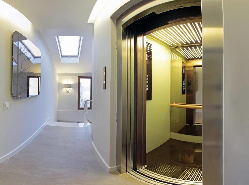 Big Urban Stay Hotel Istanbul Exterior photo